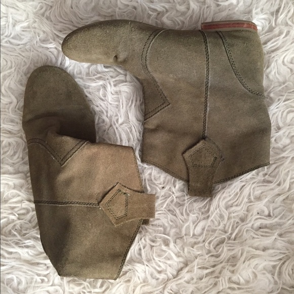 Jeffrey Campbell “Landon” Olive Booties Size 6 - Picture 1 of 8